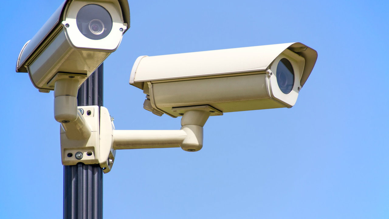 Intelligenza artificiale e videosorveglianza: i problemi con l'AI Act