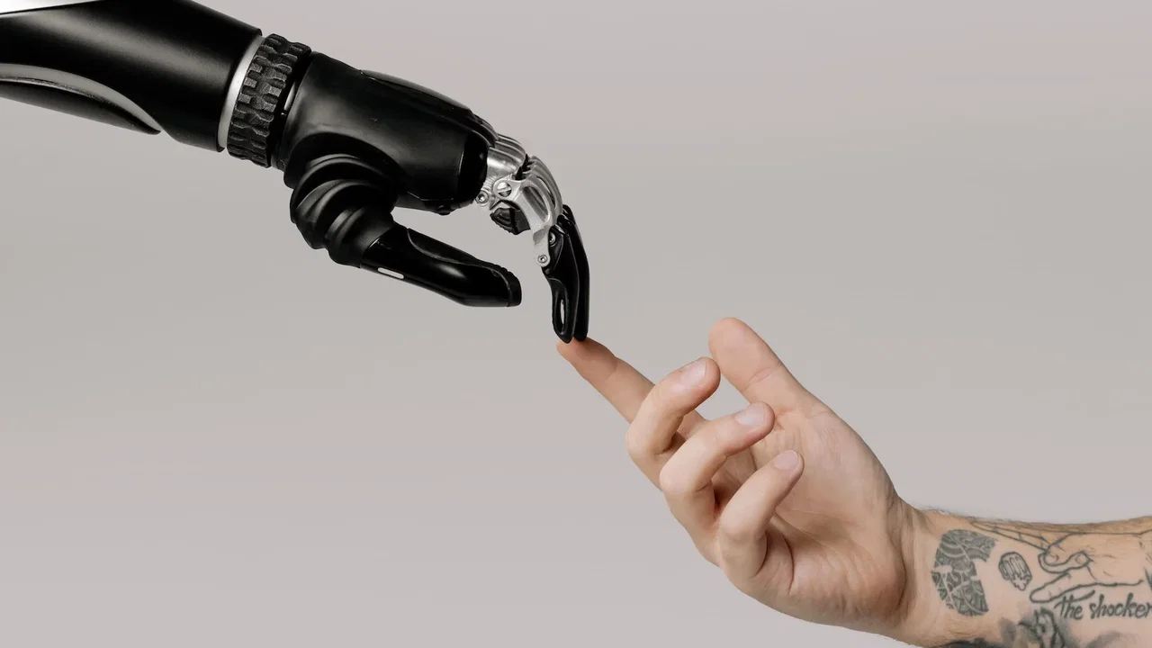 Bild sostituirà 200 collaboratori con l'intelligenza artificiale