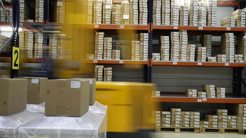 Robotica di magazzino: le imprese investono sull'automazione efficiente