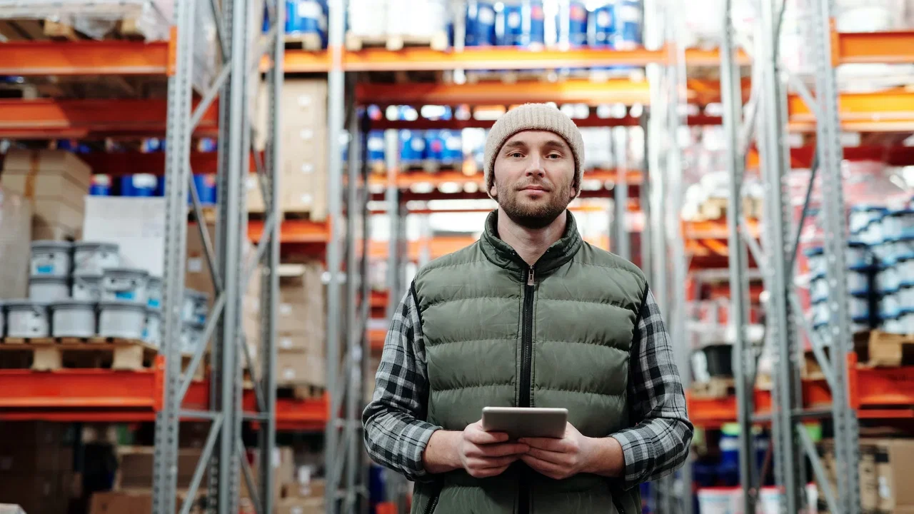 I "colletti blu dell'IA" guidano l'evoluzione del mondo del lavoro