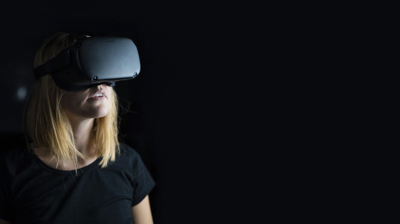 Aumentano gli investimenti sugli headset VR, ma ci sono ancora molti limiti da superare