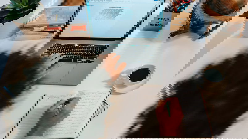 L'IA generativa migliora la scrittura professionale e creativa