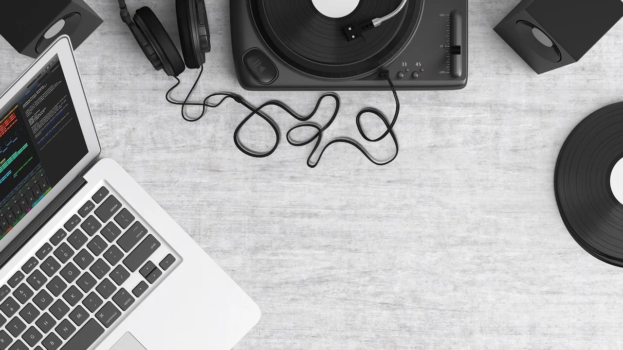 MusicGen: Meta presenta un generatore open-source di musica