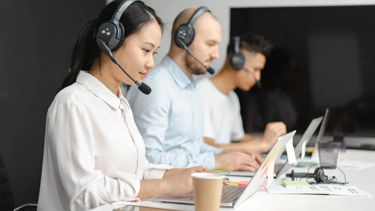 L'IA potenzia il lavoro dei dipendenti del customer service