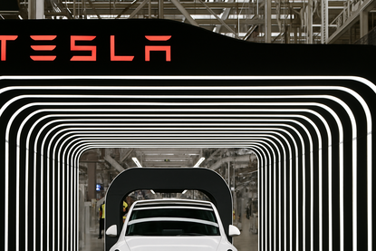Tesla: analisti prevedono calo delle vendite
