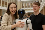 AI washing: aziende si reinventano come tech