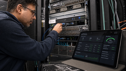 Microsoft presenta il routing LLM a tre livelli su AKS