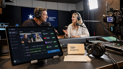 LiSTNR sceglie Flightcast per spingere i podcast video