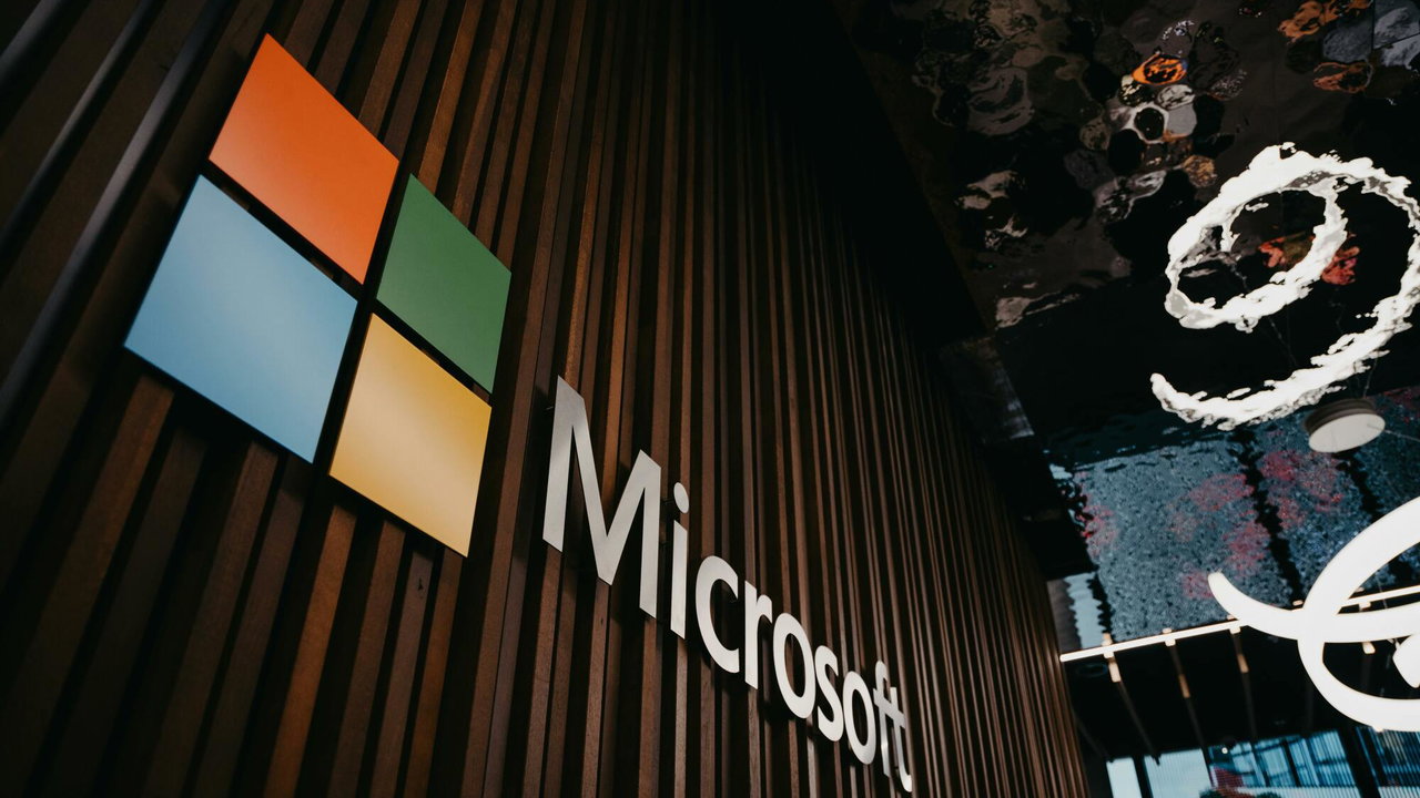 Bill Gates si racconta: dalle origini a Microsoft