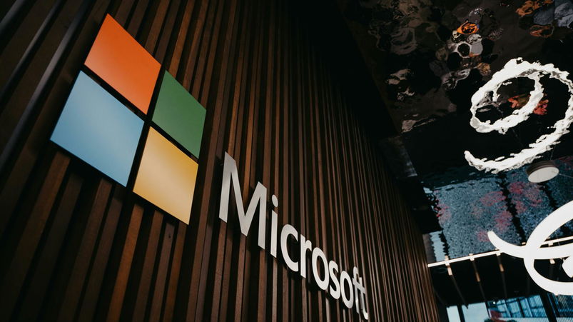 Bill Gates si racconta: dalle origini a Microsoft