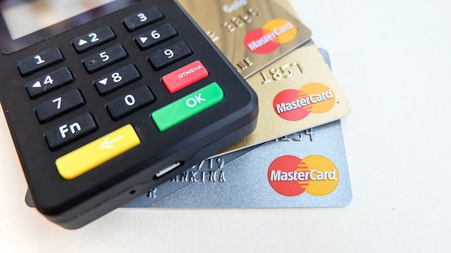 Mastercard contro il riciclaggio: nuovo strumento