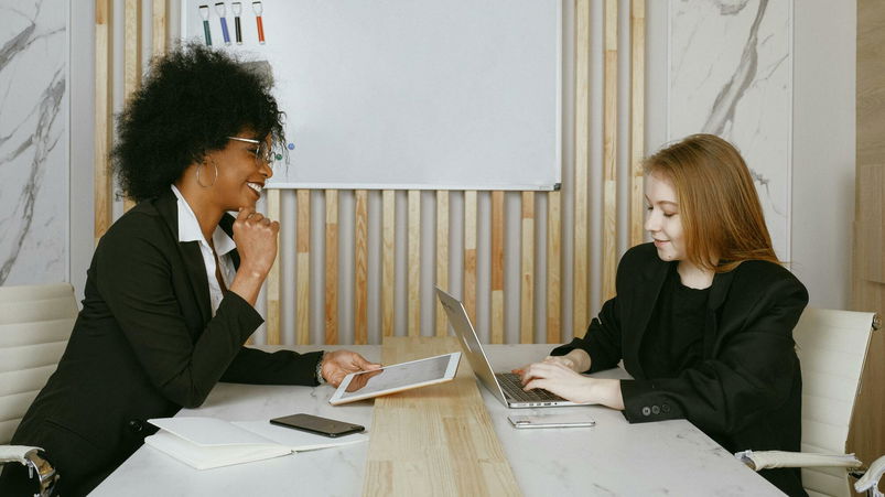 L'AI accelera: i CFO guidano la crescita digitale