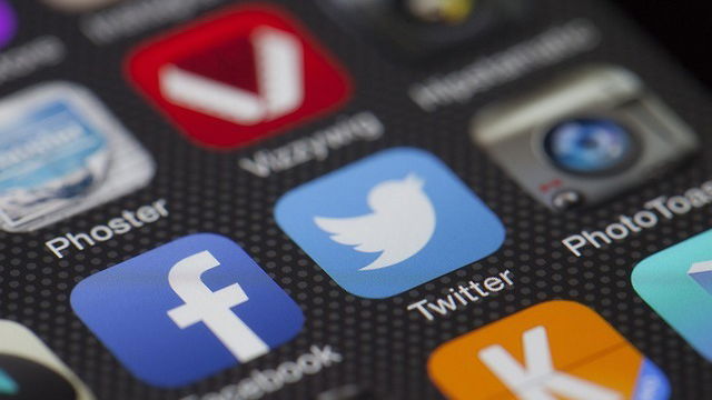 Il miraggio della pubblicità gratuita sui social media