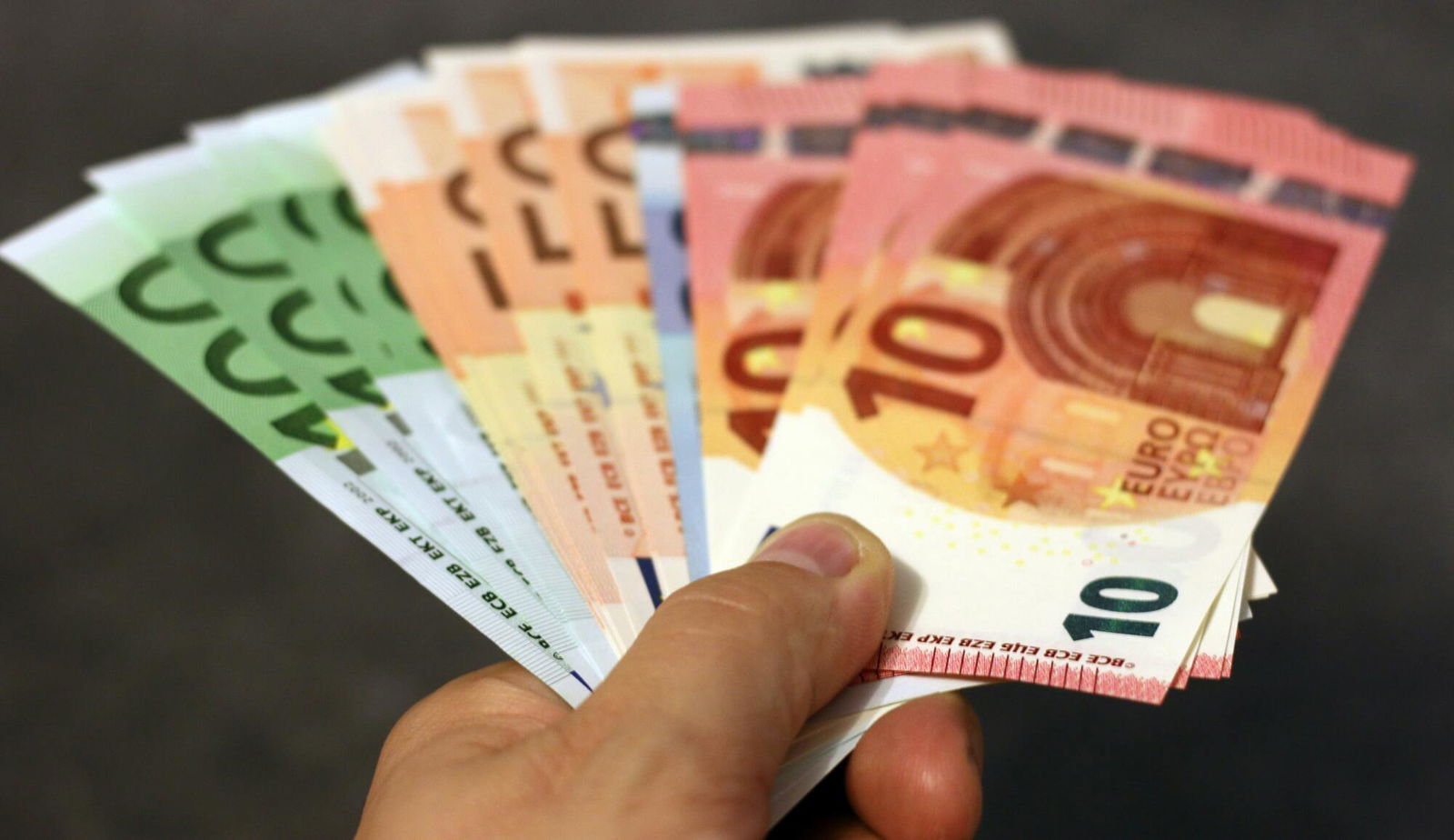 Il "pagamento istantaneo": nuovo pilastro dell'economia familiare