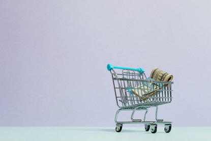 Google presenta strumenti IA per potenziare il commercio